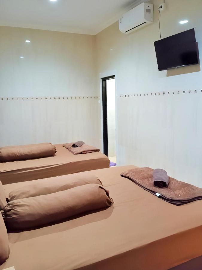 De Patuk Homestay Yogyakarta Exterior photo
