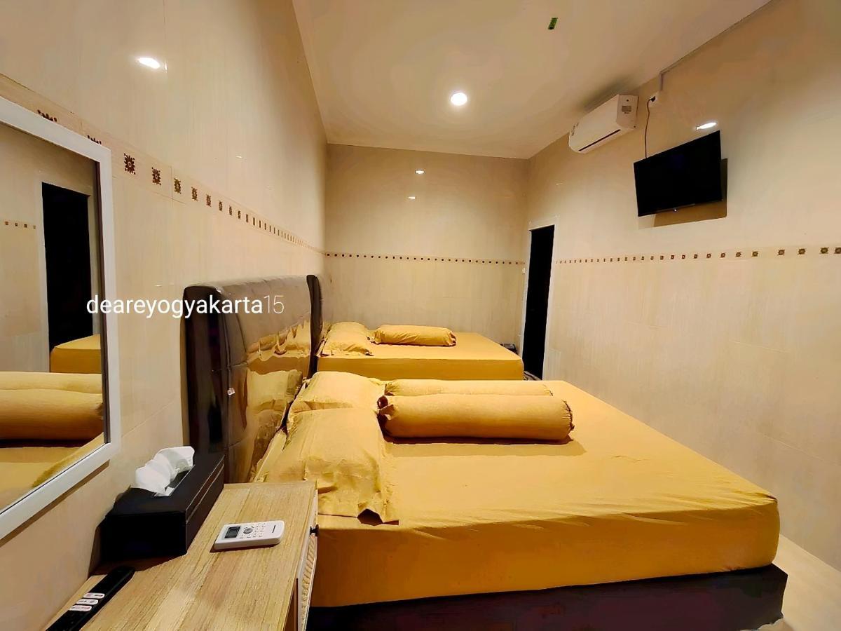De Patuk Homestay Yogyakarta Exterior photo